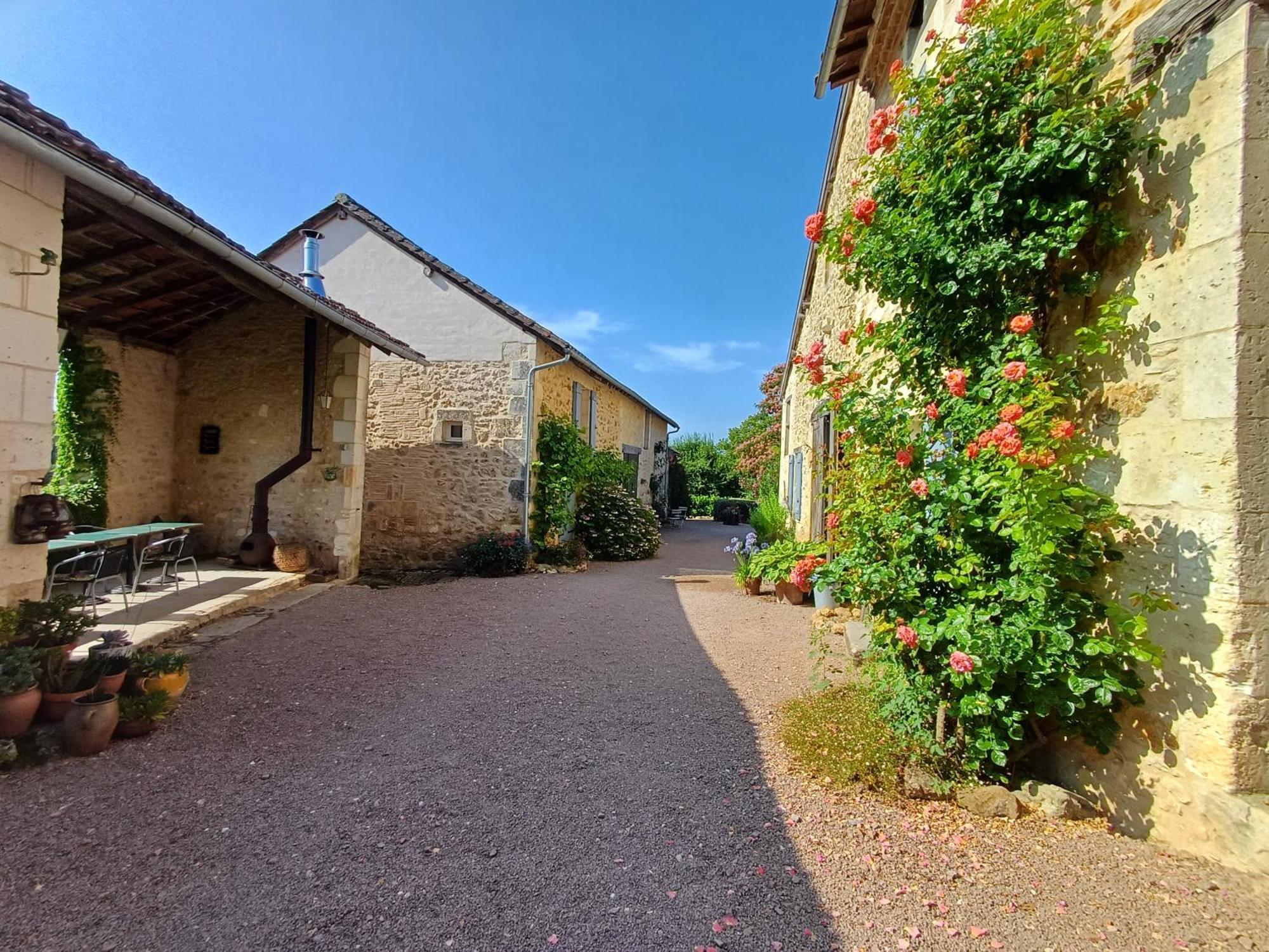 La Verte Dordogne Villars  外观 照片